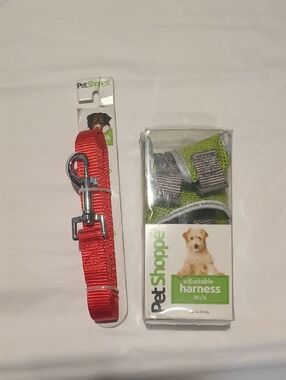 🍊3/$15🍊 Red Dog Leash & Green Adjustable Harness Set